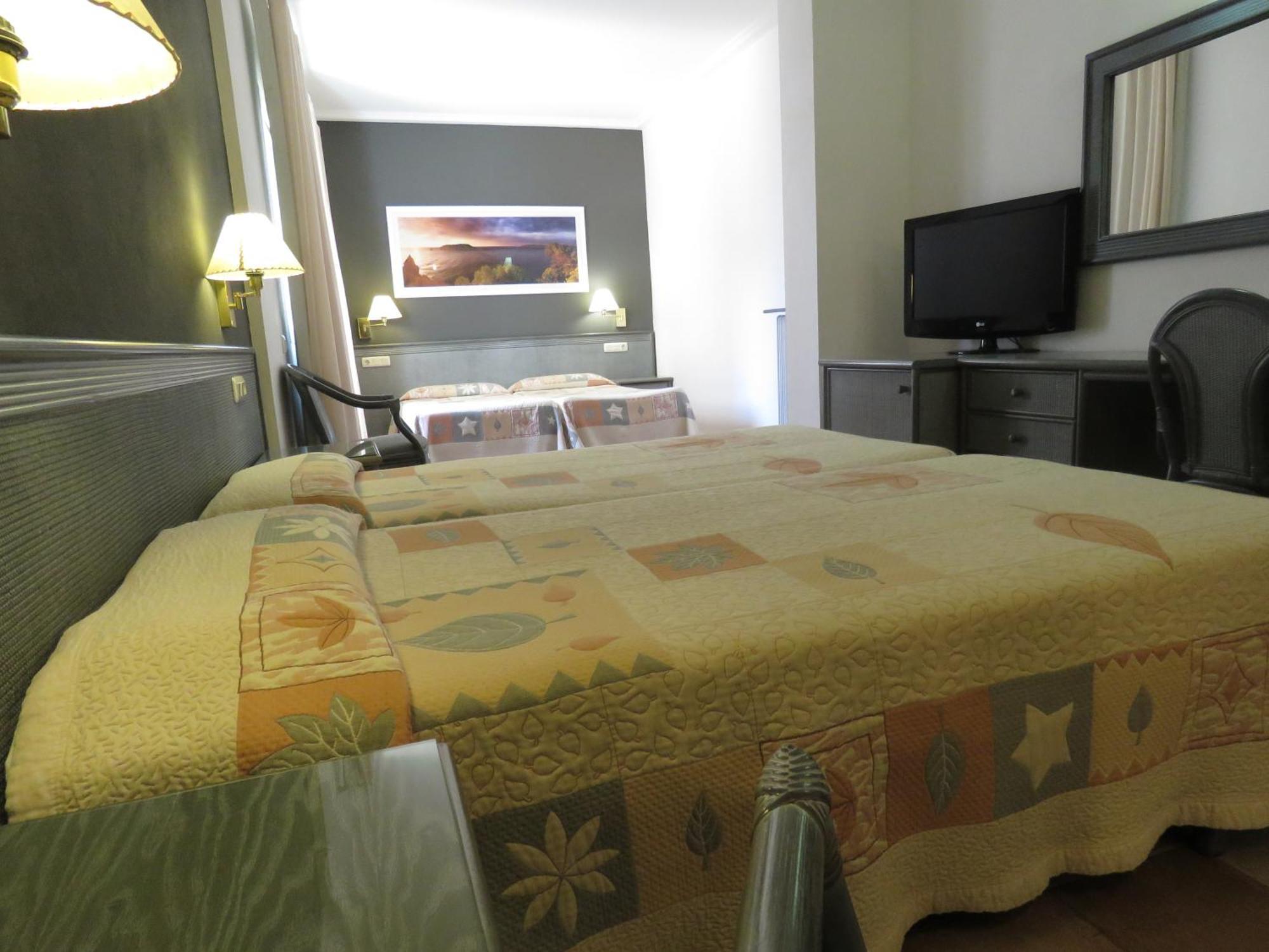 ל'אסטרטיט Hotel Santa Anna חדר תמונה