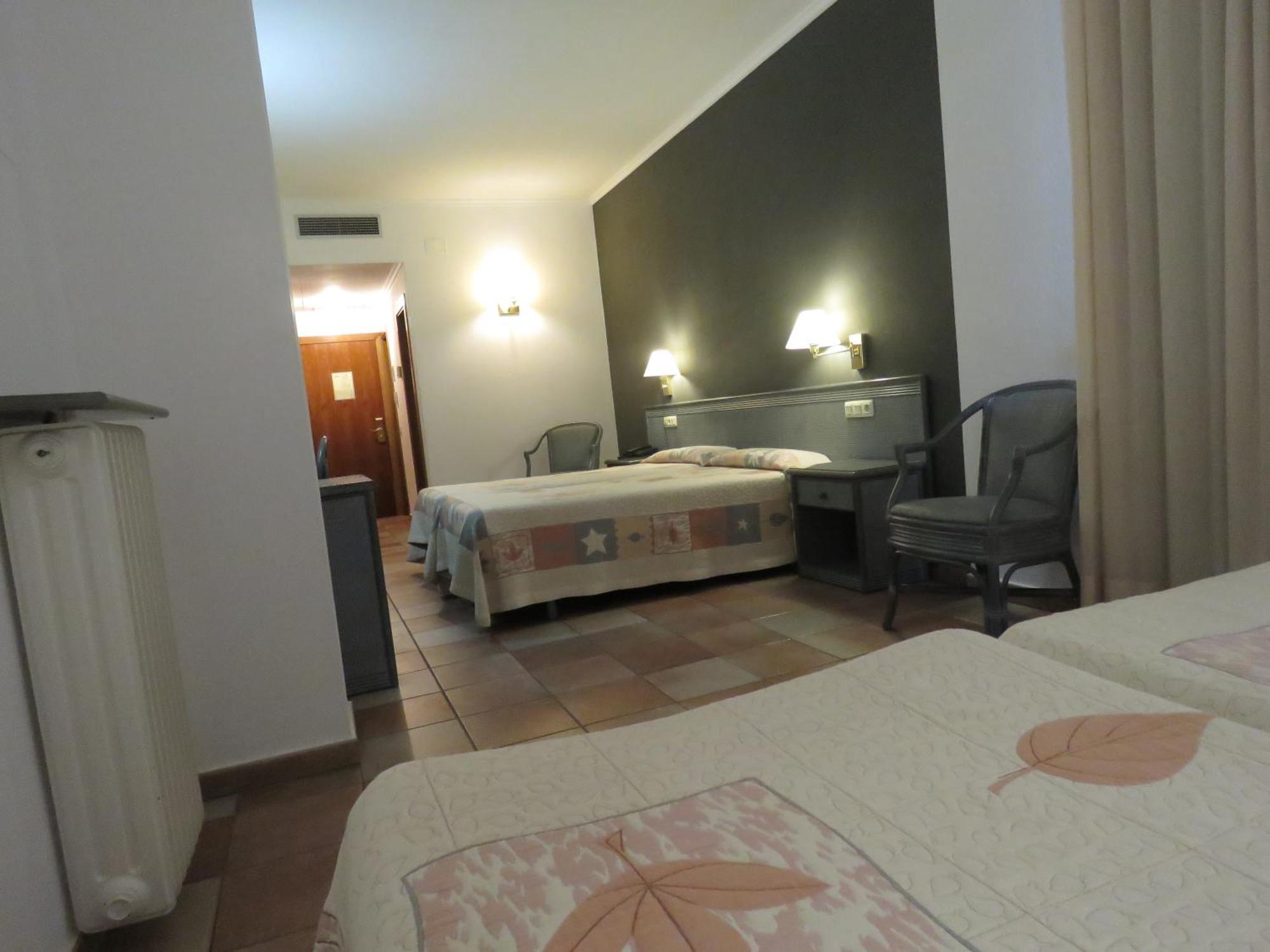 ל'אסטרטיט Hotel Santa Anna חדר תמונה